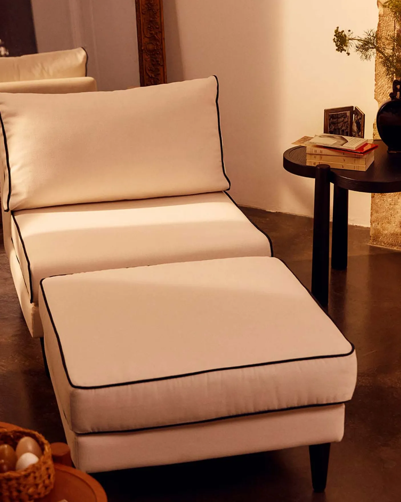 Chauffeuse Noa - Blanc / Noir