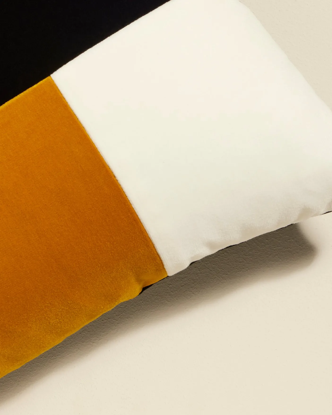 Coussin Echec et Mat - Ocre